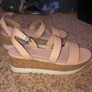 Platform sandals